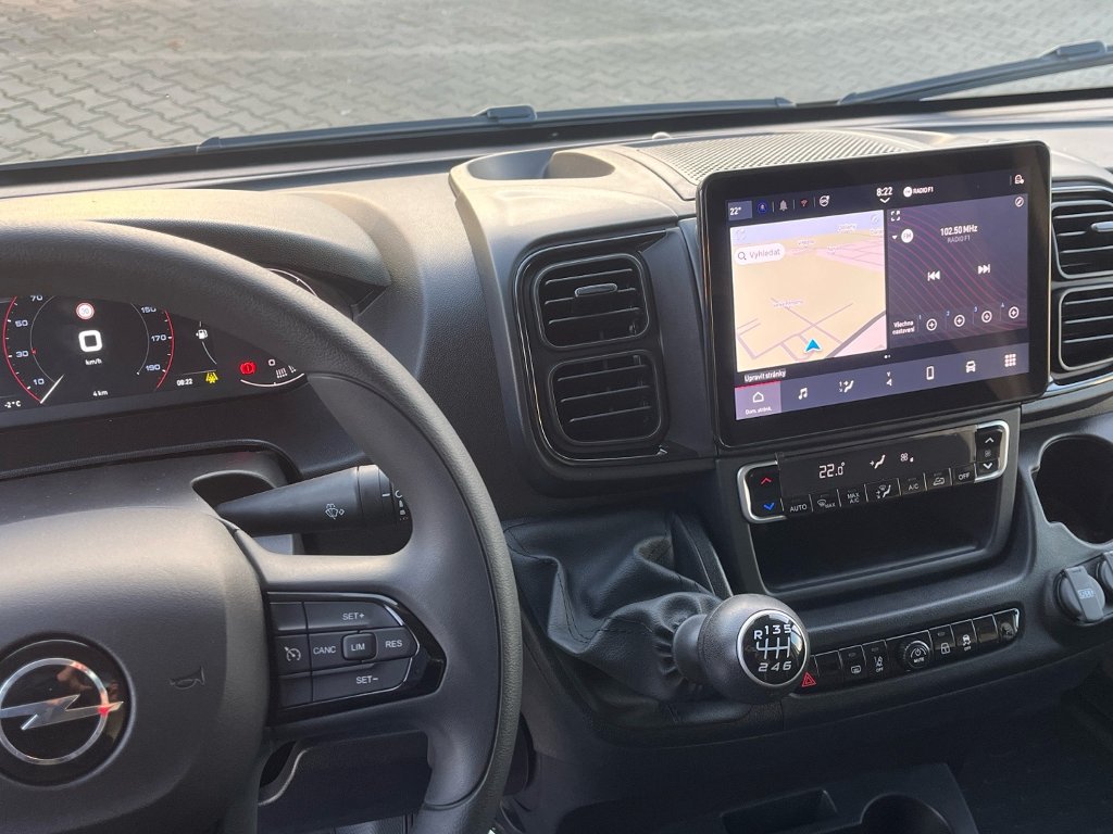Opel Movano